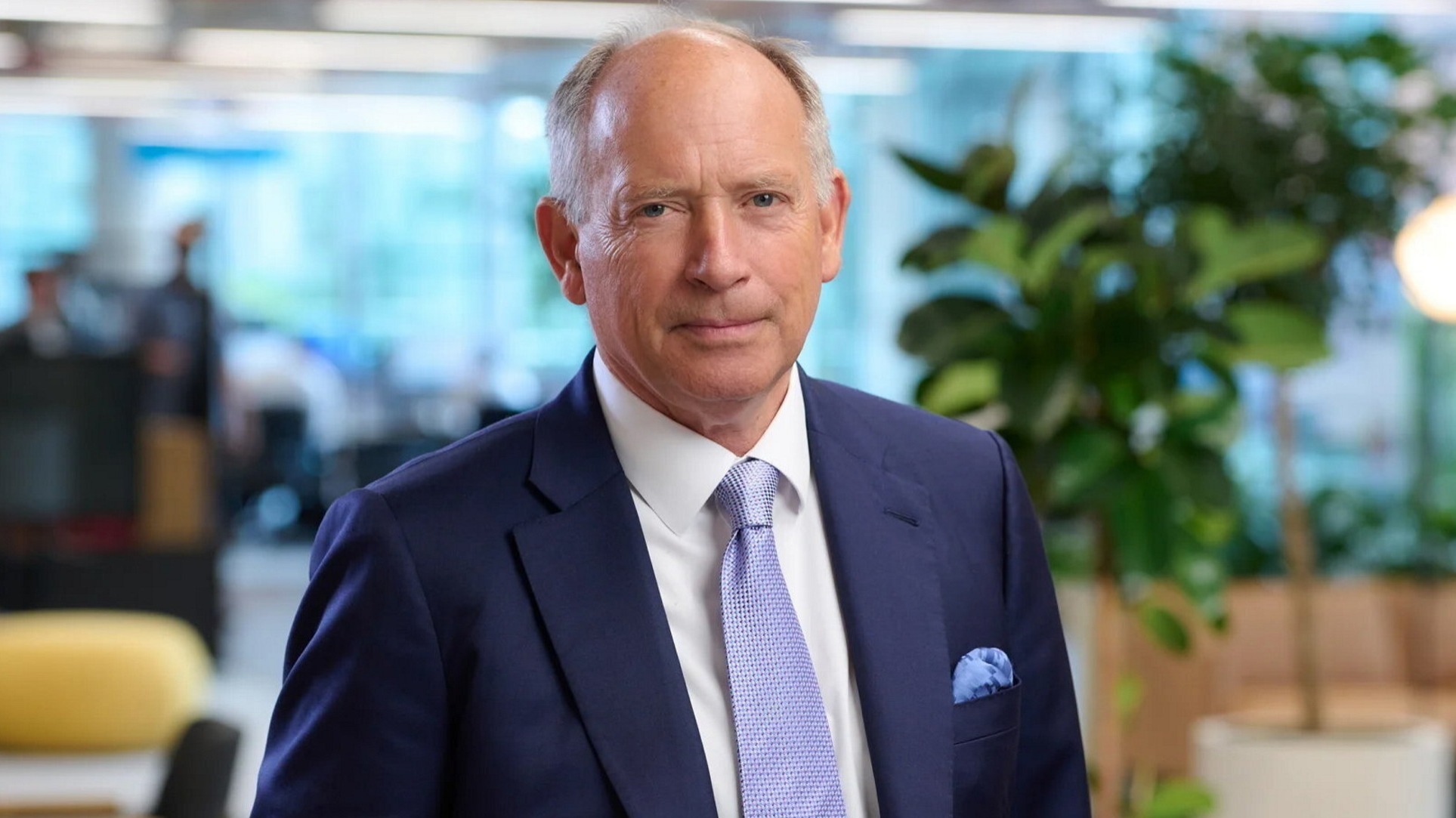 d1e00ek4ebabms.cloudfront.net image