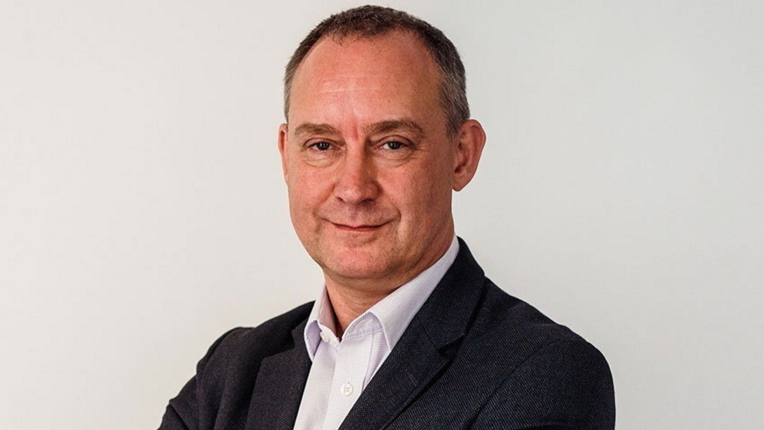 d1e00ek4ebabms.cloudfront.net image