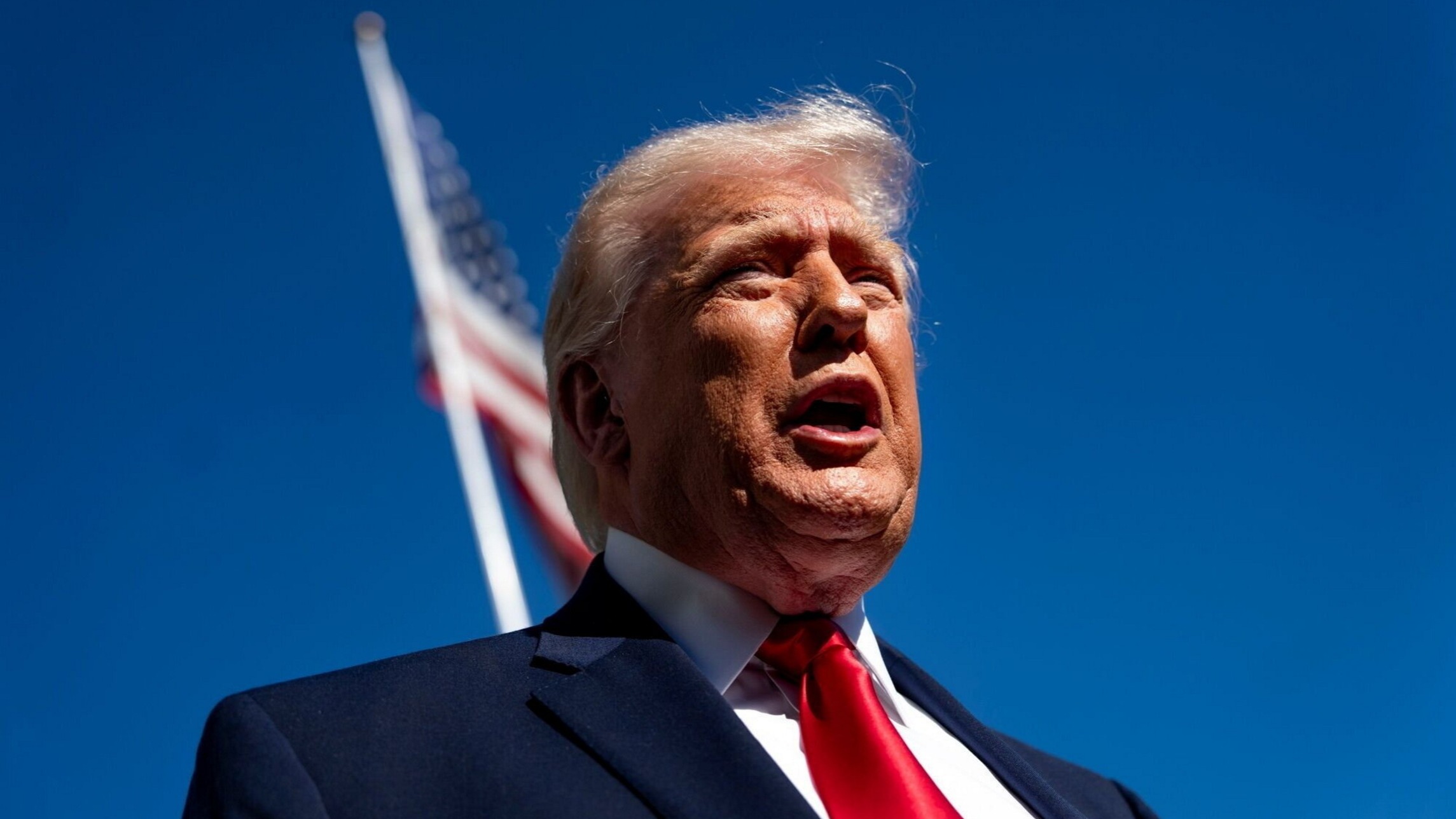 d1e00ek4ebabms.cloudfront.net image