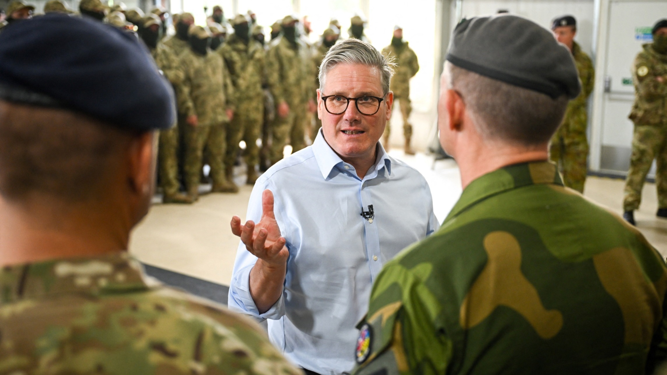 d1e00ek4ebabms.cloudfront.net image