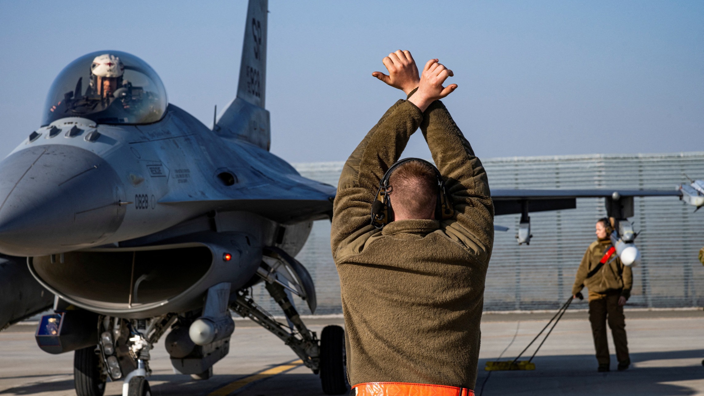 Joe Biden rules out US sending F-16 fighter jets to Ukraine | Financial  Times