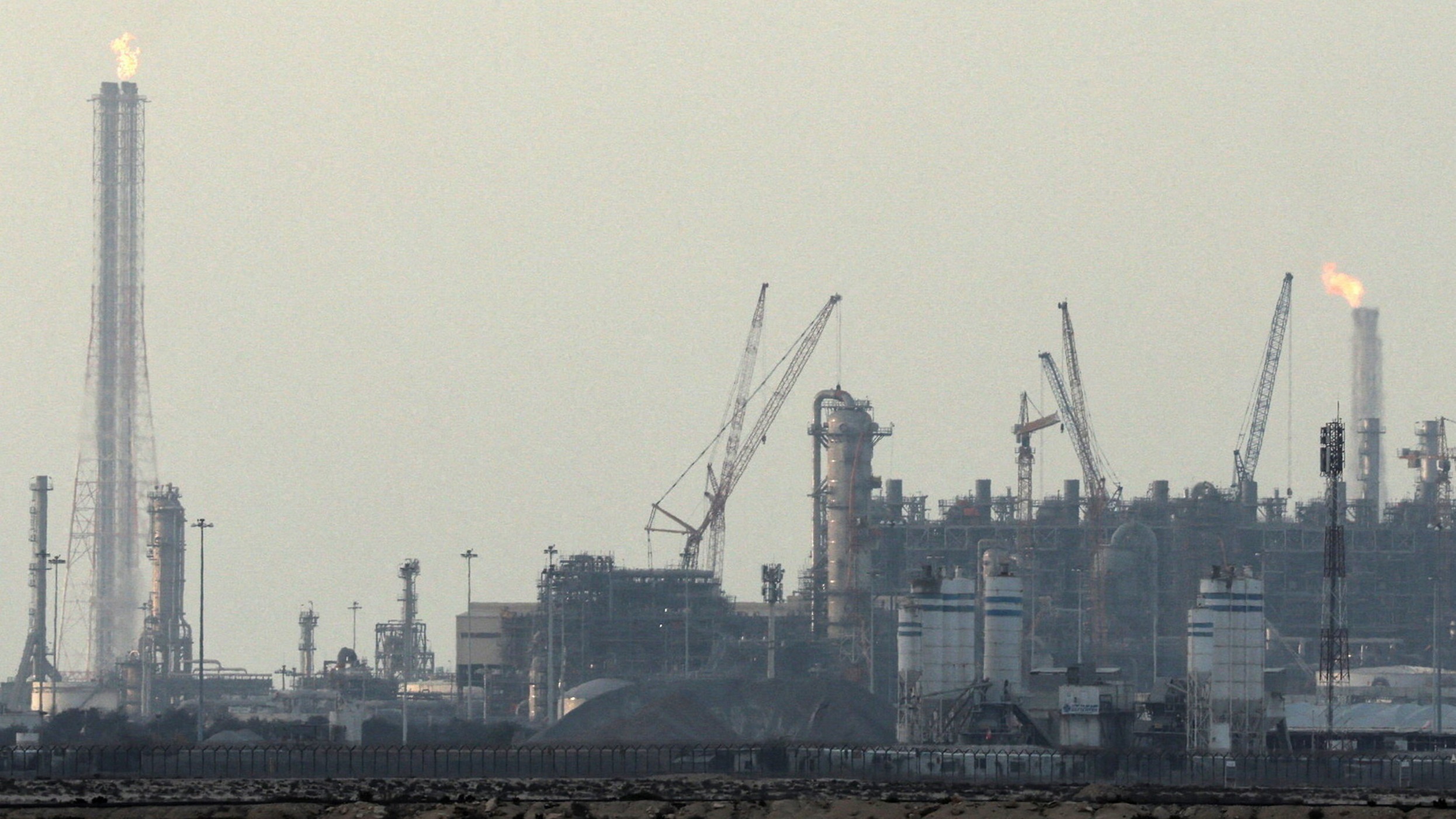 d1e00ek4ebabms.cloudfront.net image