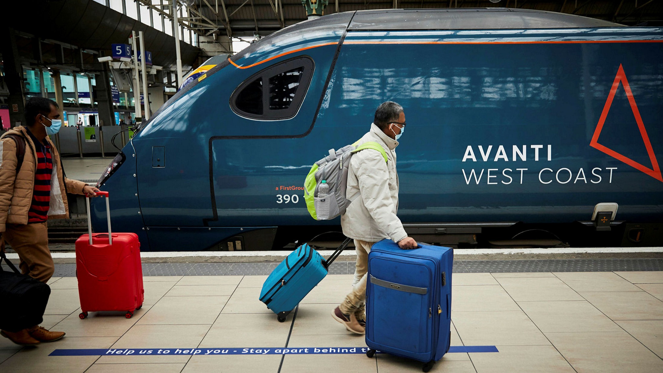 England Trains On Christmas Day 2022 Uk Rail Industry In Talks To Boost Christmas Services | Financial Times