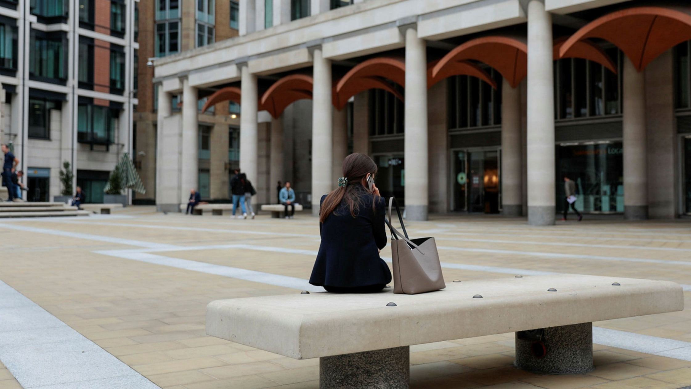 Women In Finance Say Mediocre Male Managers Block Progress Financial Times