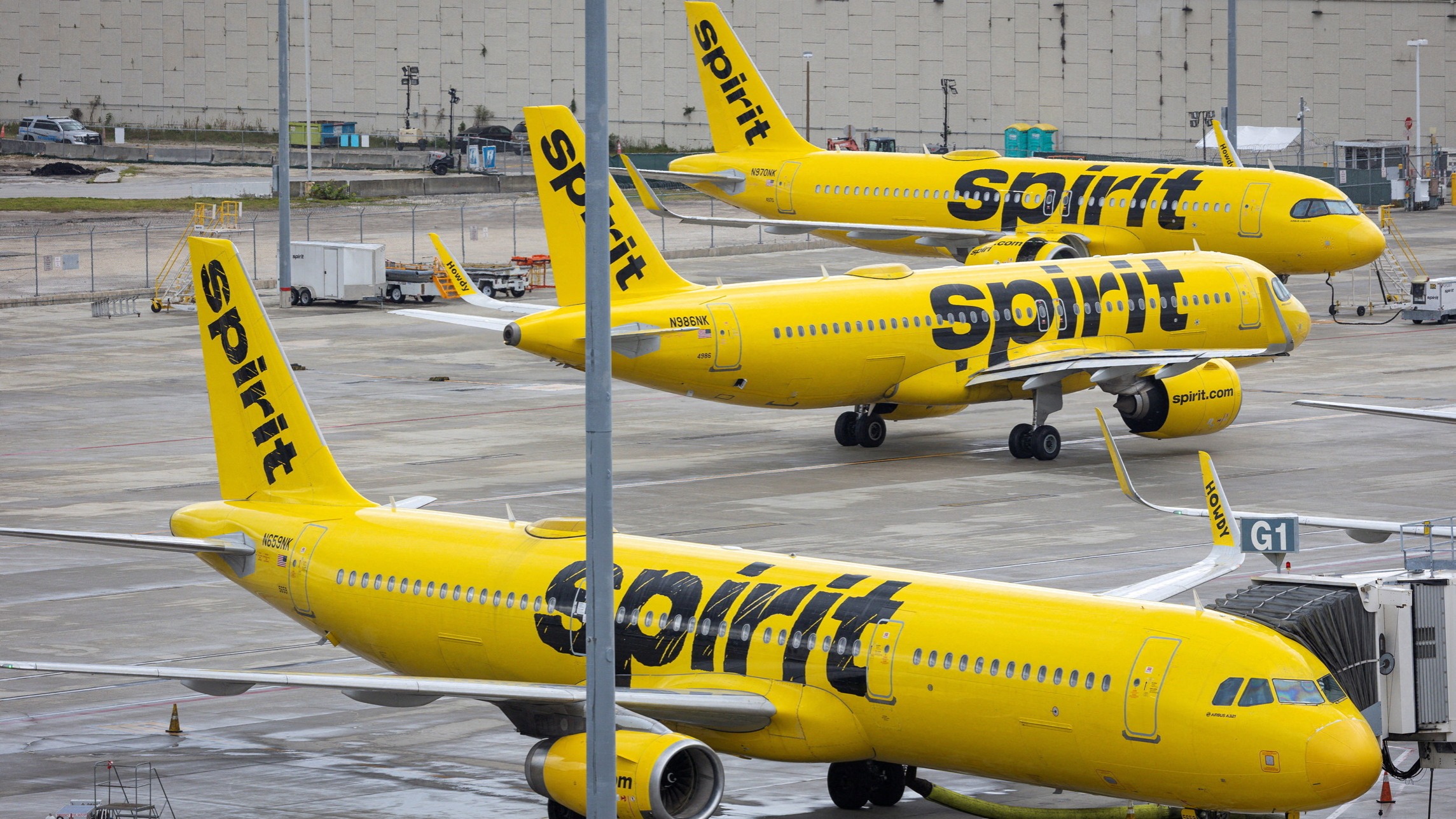 d1e00ek4ebabms.cloudfront.net image