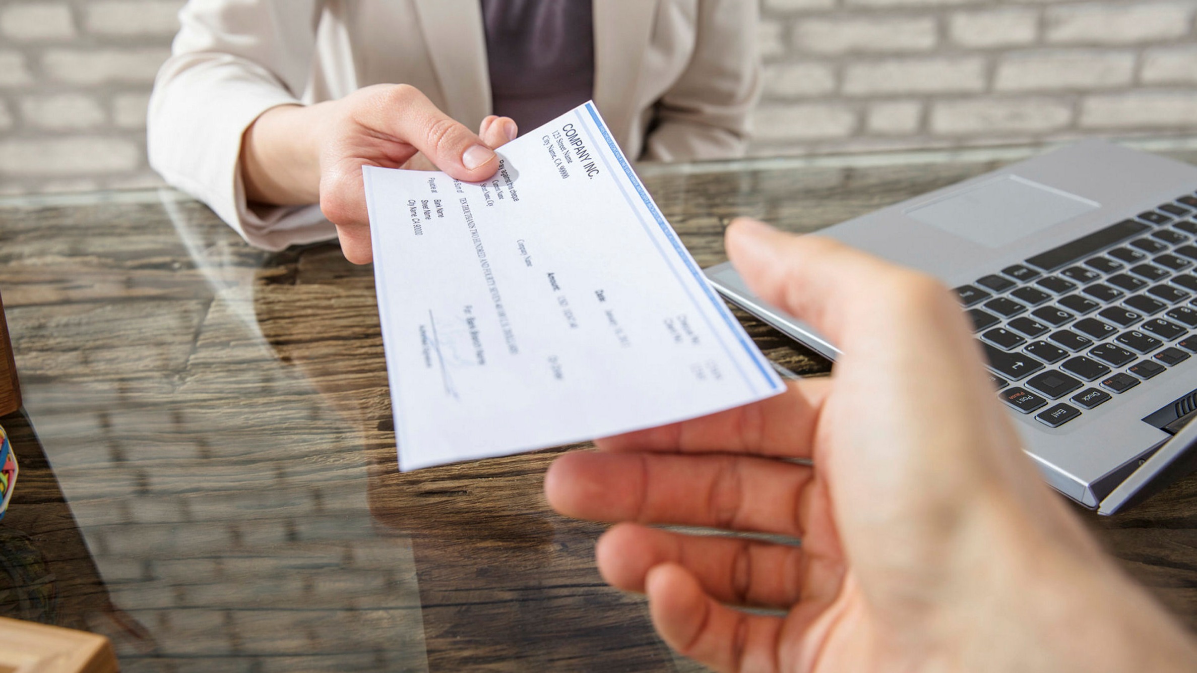 Beware the promise of salary advance schemes | Financial Times