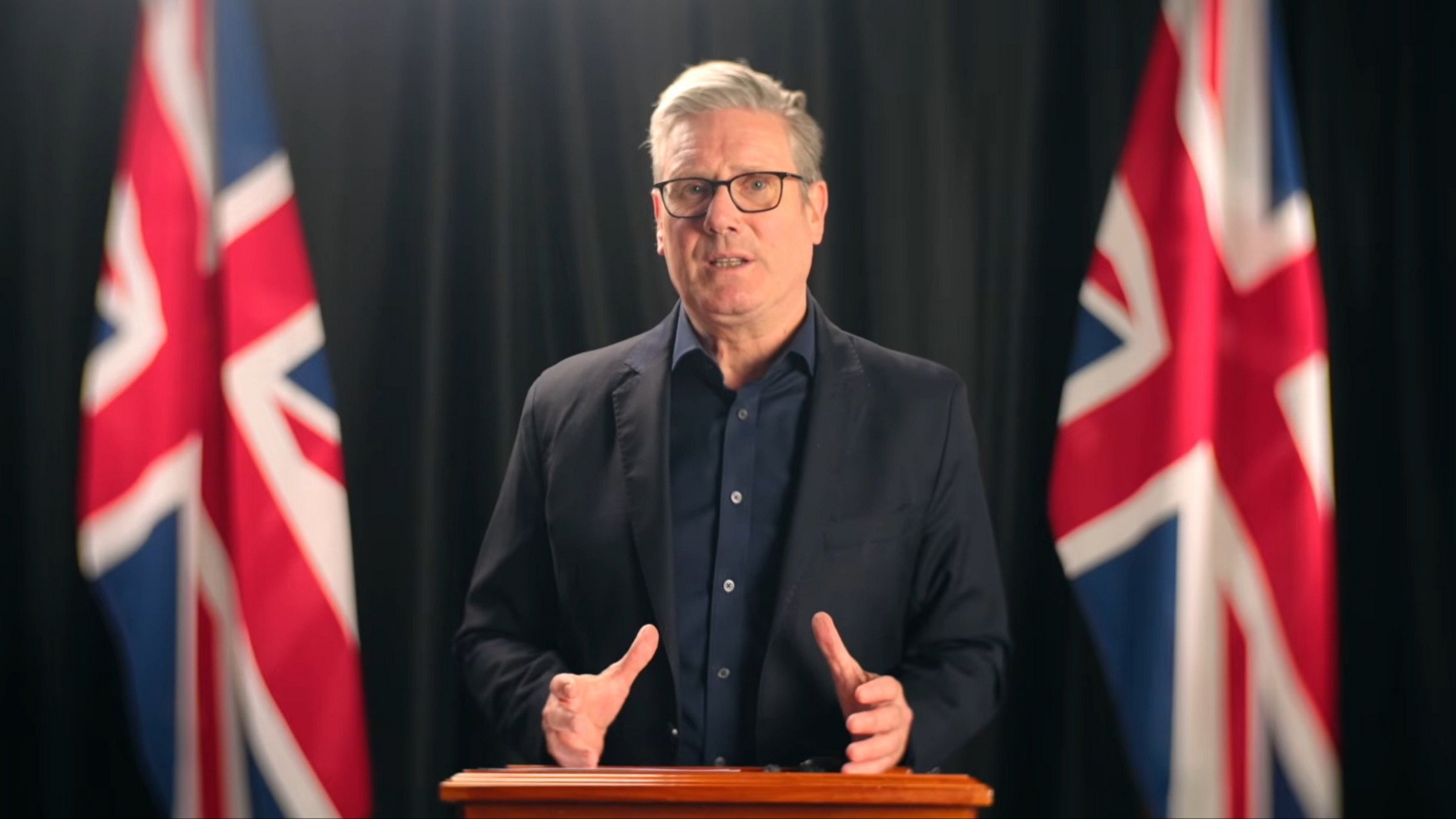 d1e00ek4ebabms.cloudfront.net image