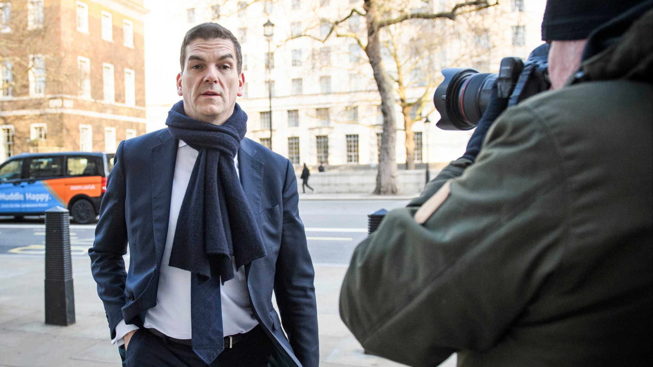 d1e00ek4ebabms.cloudfront.net image