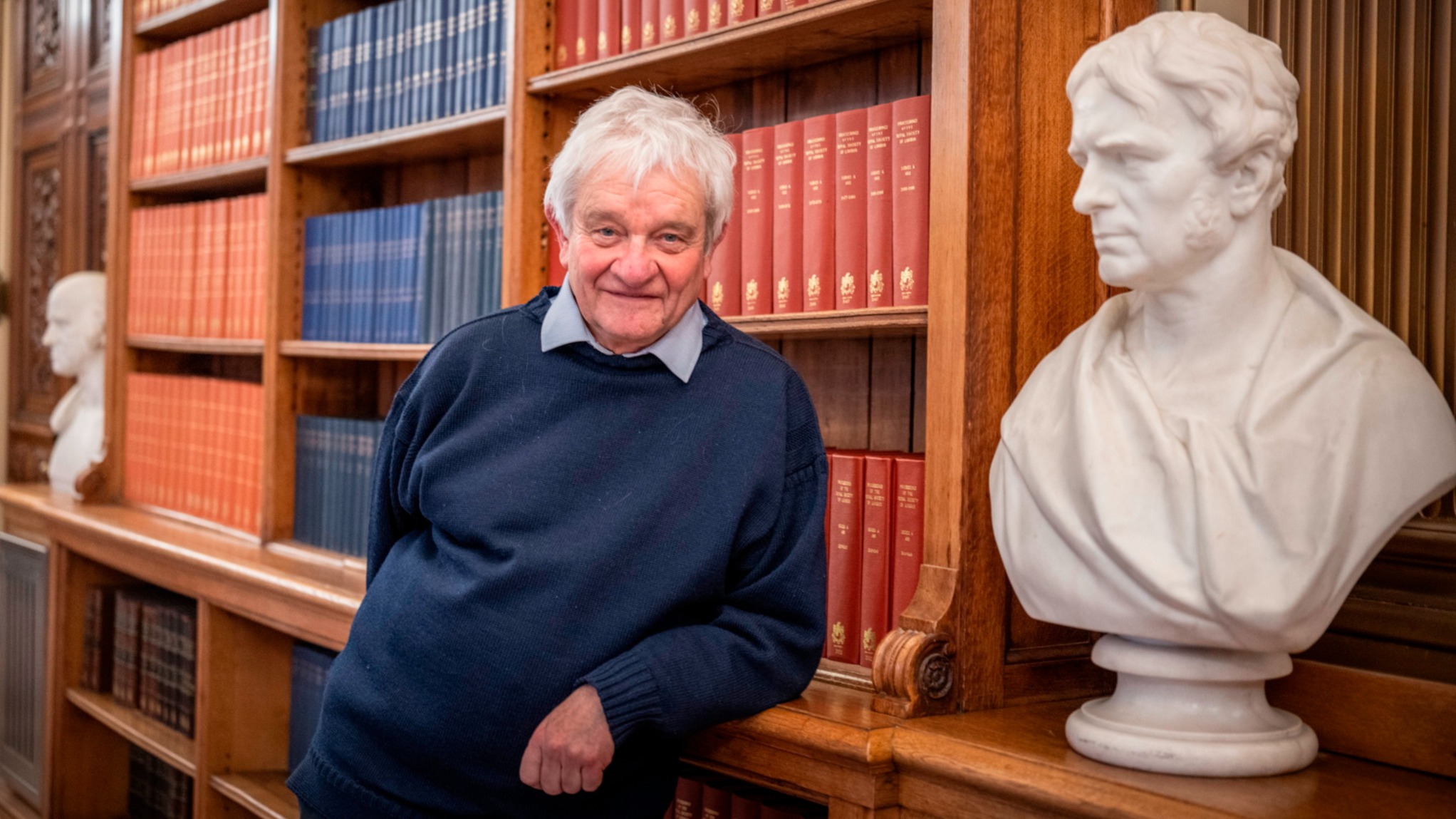 d1e00ek4ebabms.cloudfront.net image