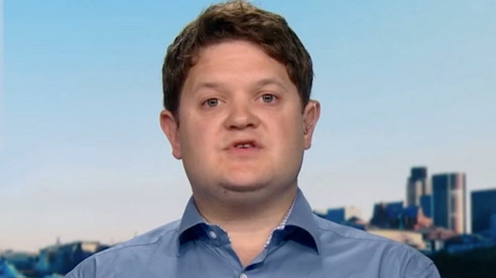 d1e00ek4ebabms.cloudfront.net image