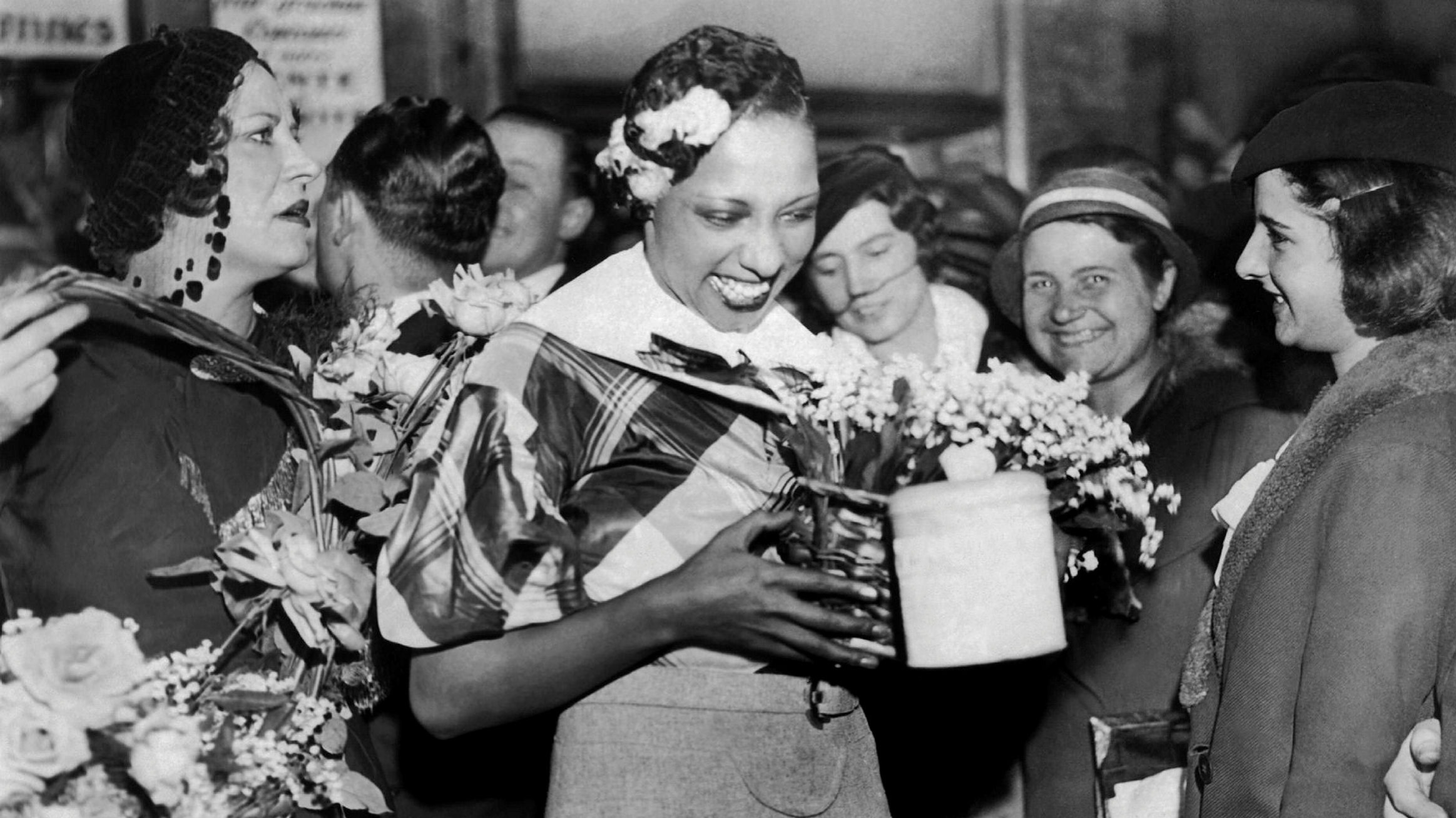 josephine baker enters france s pantheon of national heroes financial times