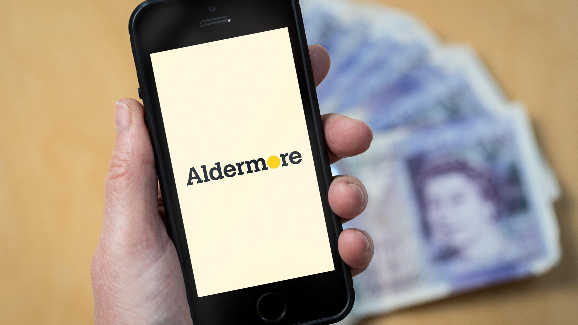 d1e00ek4ebabms.cloudfront.net image