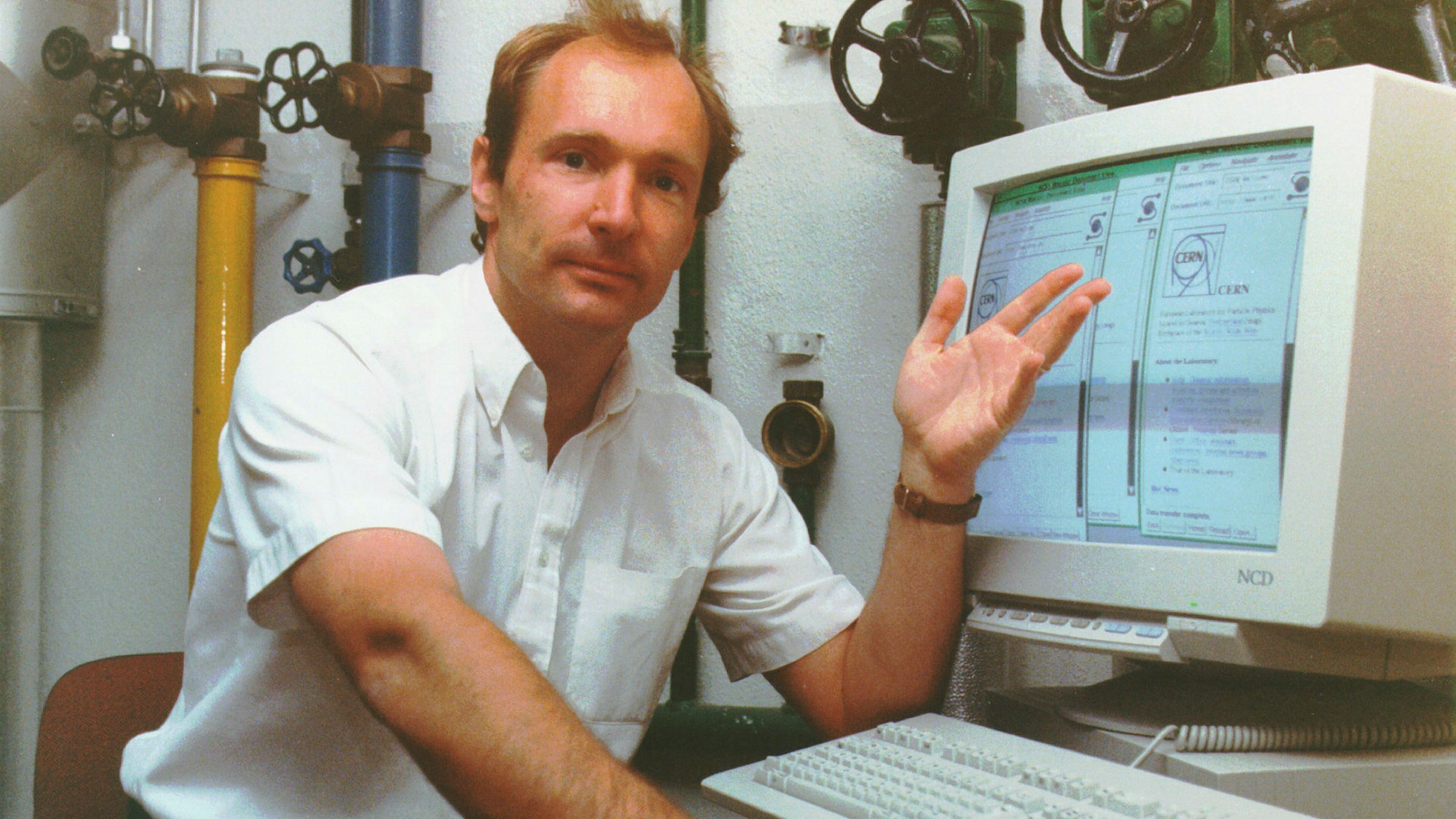 klem Certificaat Negen Tim Berners-Lee puts the web's beginnings for sale as an NFT | Financial  Times