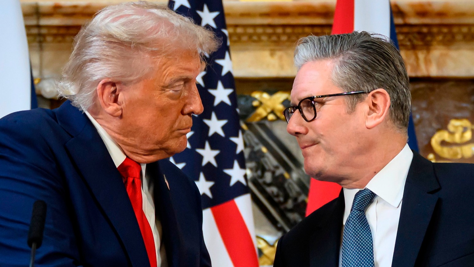 d1e00ek4ebabms.cloudfront.net image