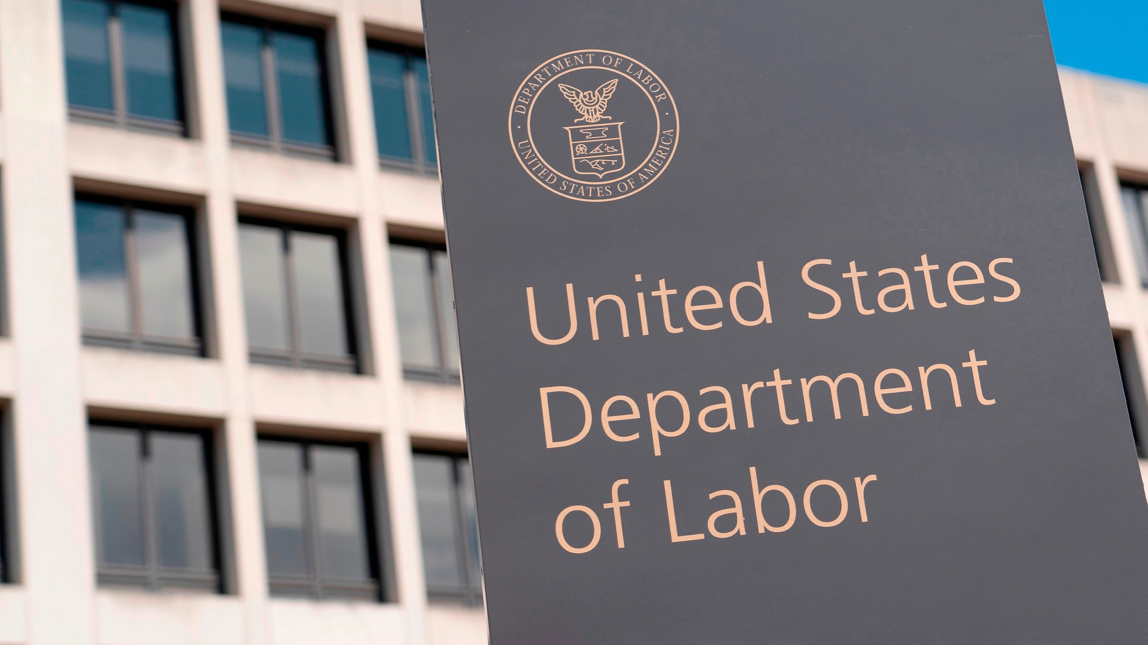 d1e00ek4ebabms.cloudfront.net image