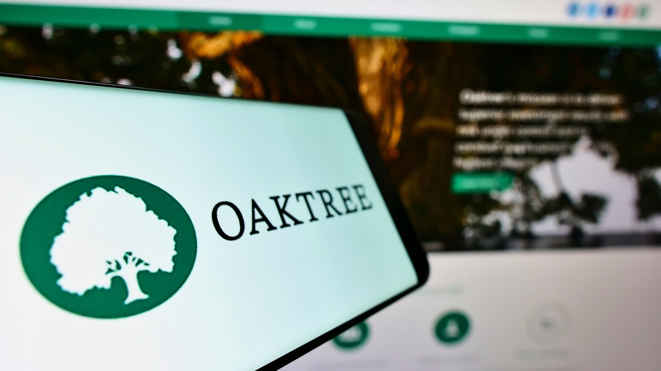 ft.com - Jill R Shah - Oaktree plans to buy South Carolina insurer after 777 Partners collapse