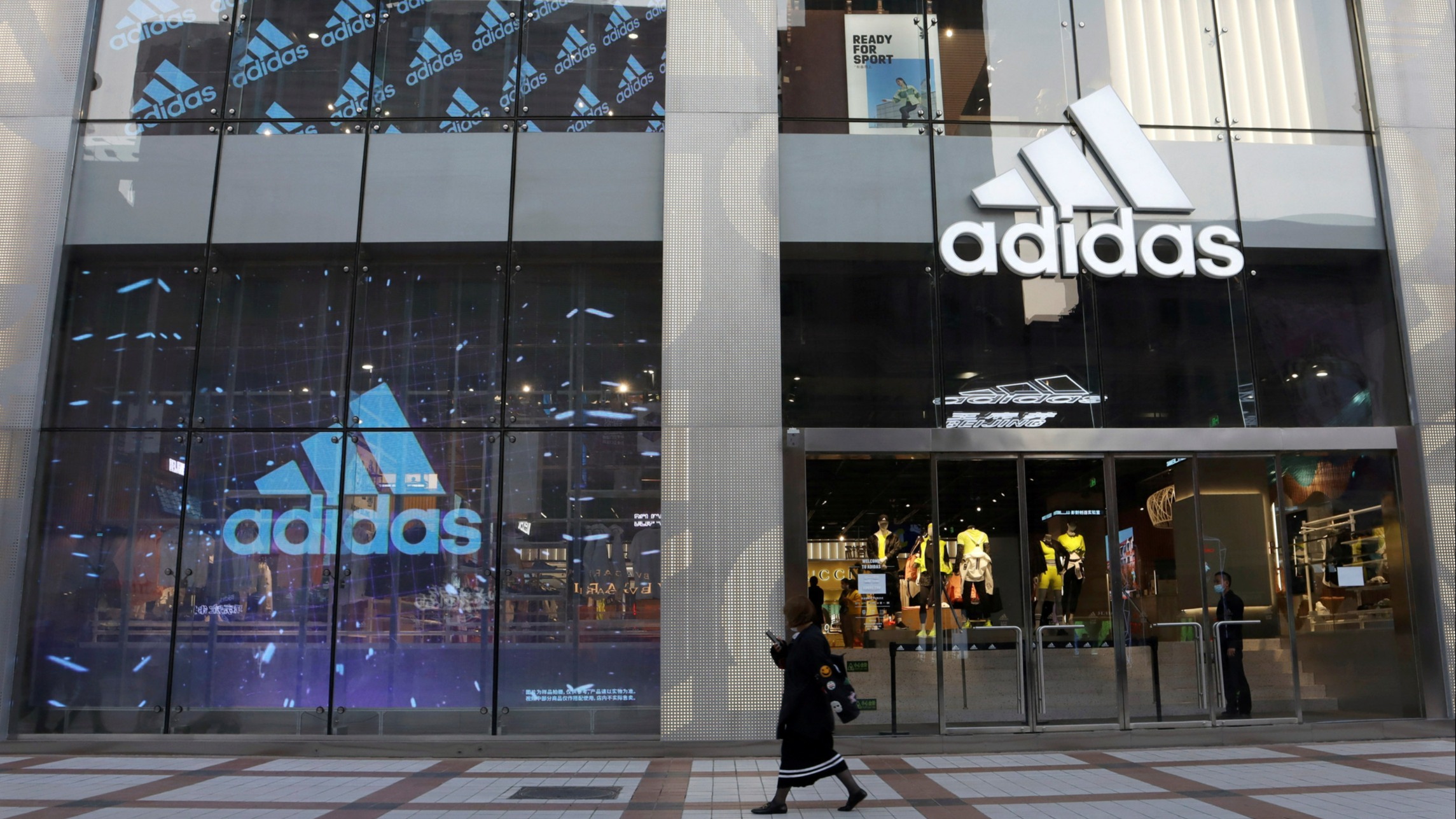 partner Altaar alleen Adidas shares jump as new chief says China business has turned the corner |  Financial Times