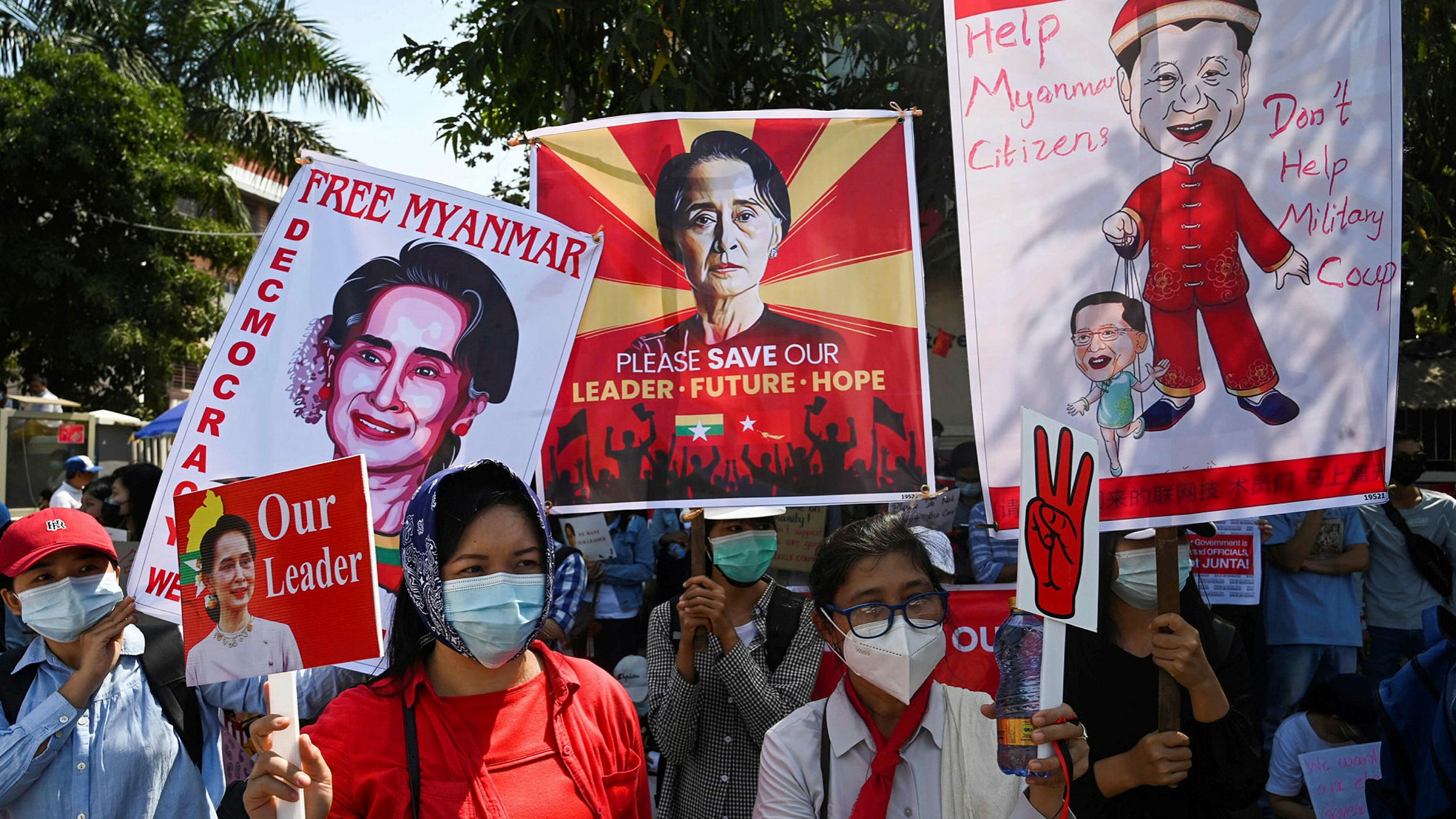 Myanmar protesters accuse China of backing coup plotters | Financial Times