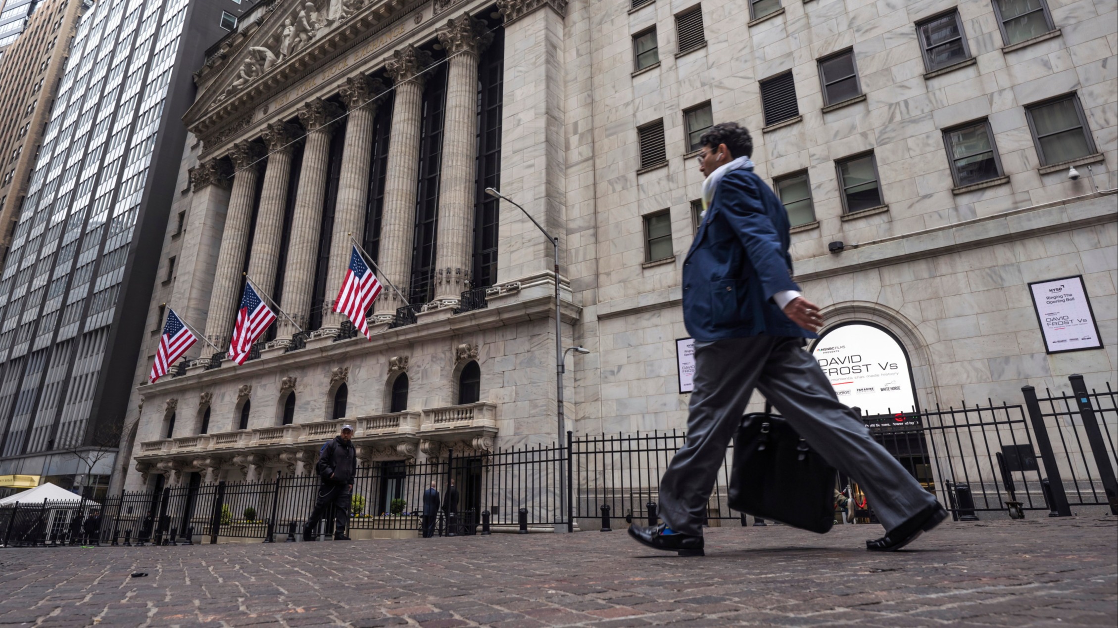 d1e00ek4ebabms.cloudfront.net image