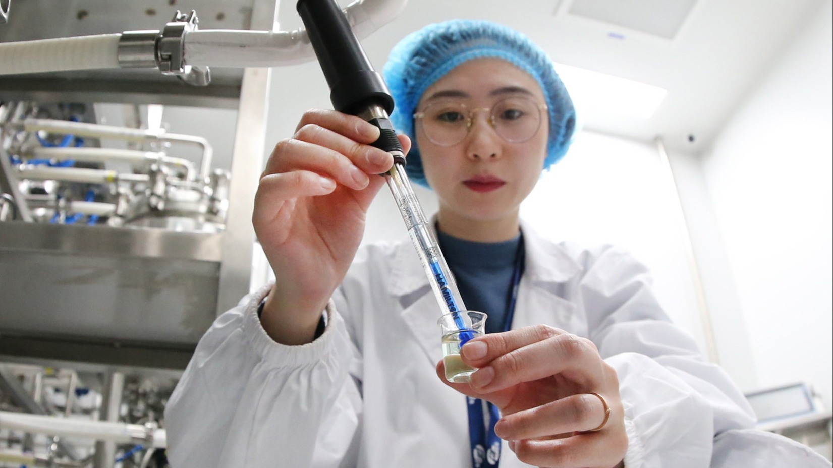 d1e00ek4ebabms.cloudfront.net image