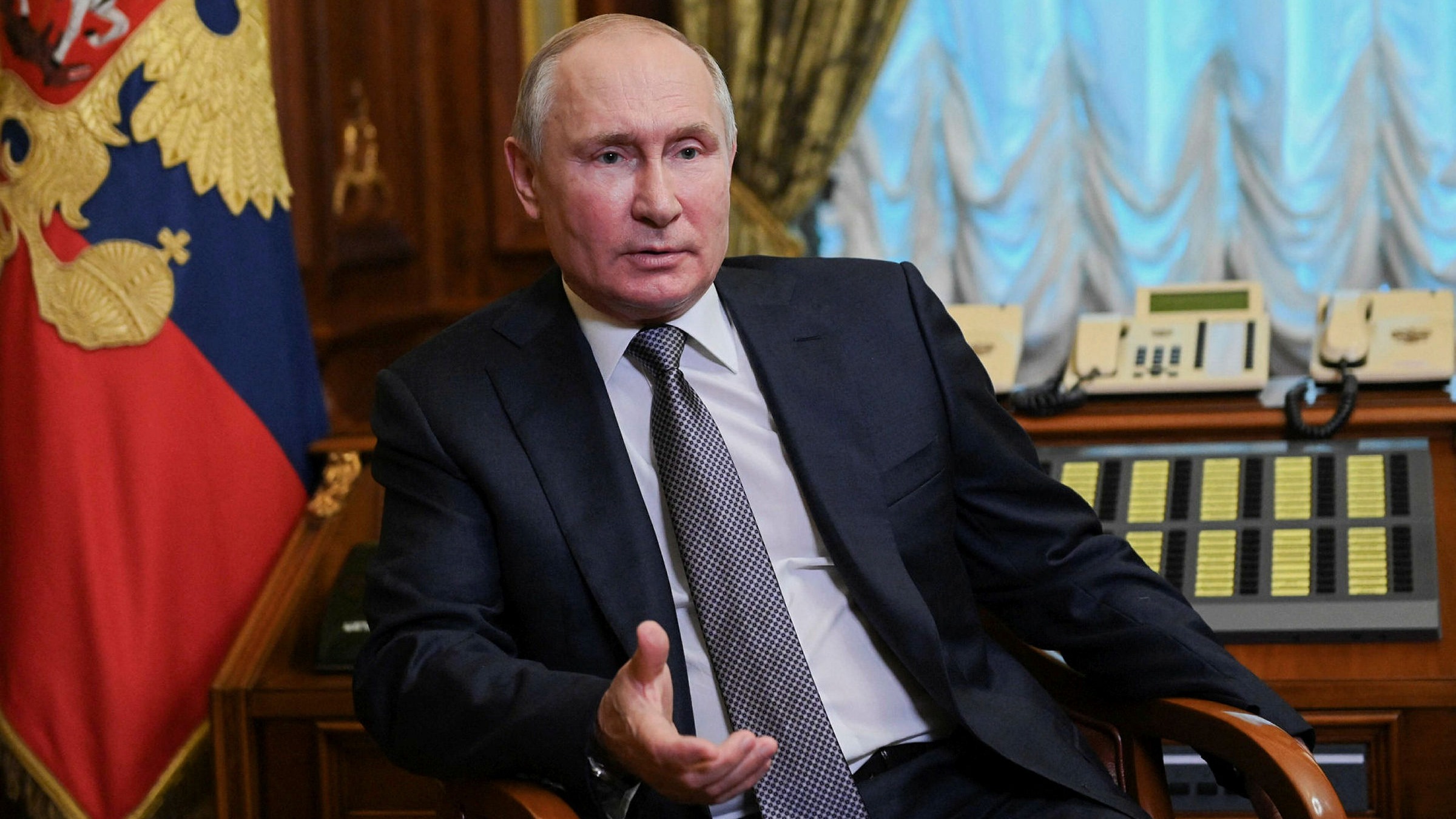 The brittle facade of Vladimir Putin&#39;s Russia | Financial Times