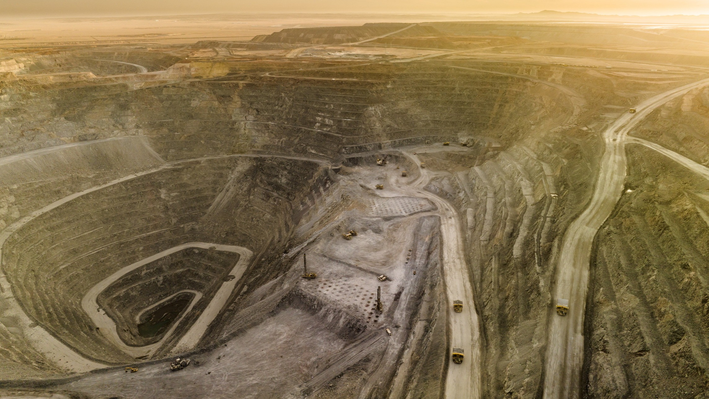 ft.com - Leslie Hook - Mongolia presses Rio Tinto to rewrite 'unfair' terms of $18bn Oyu Tolgoi mine