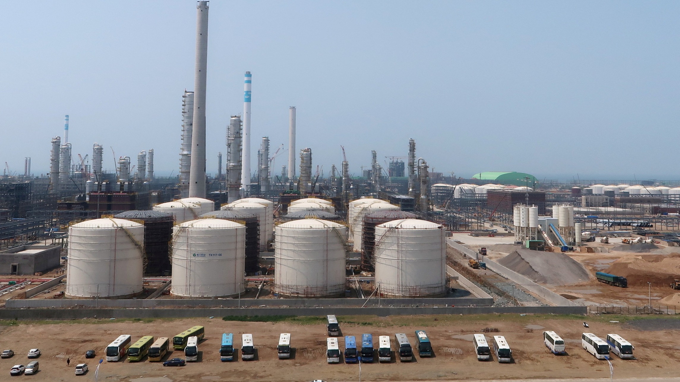 d1e00ek4ebabms.cloudfront.net image