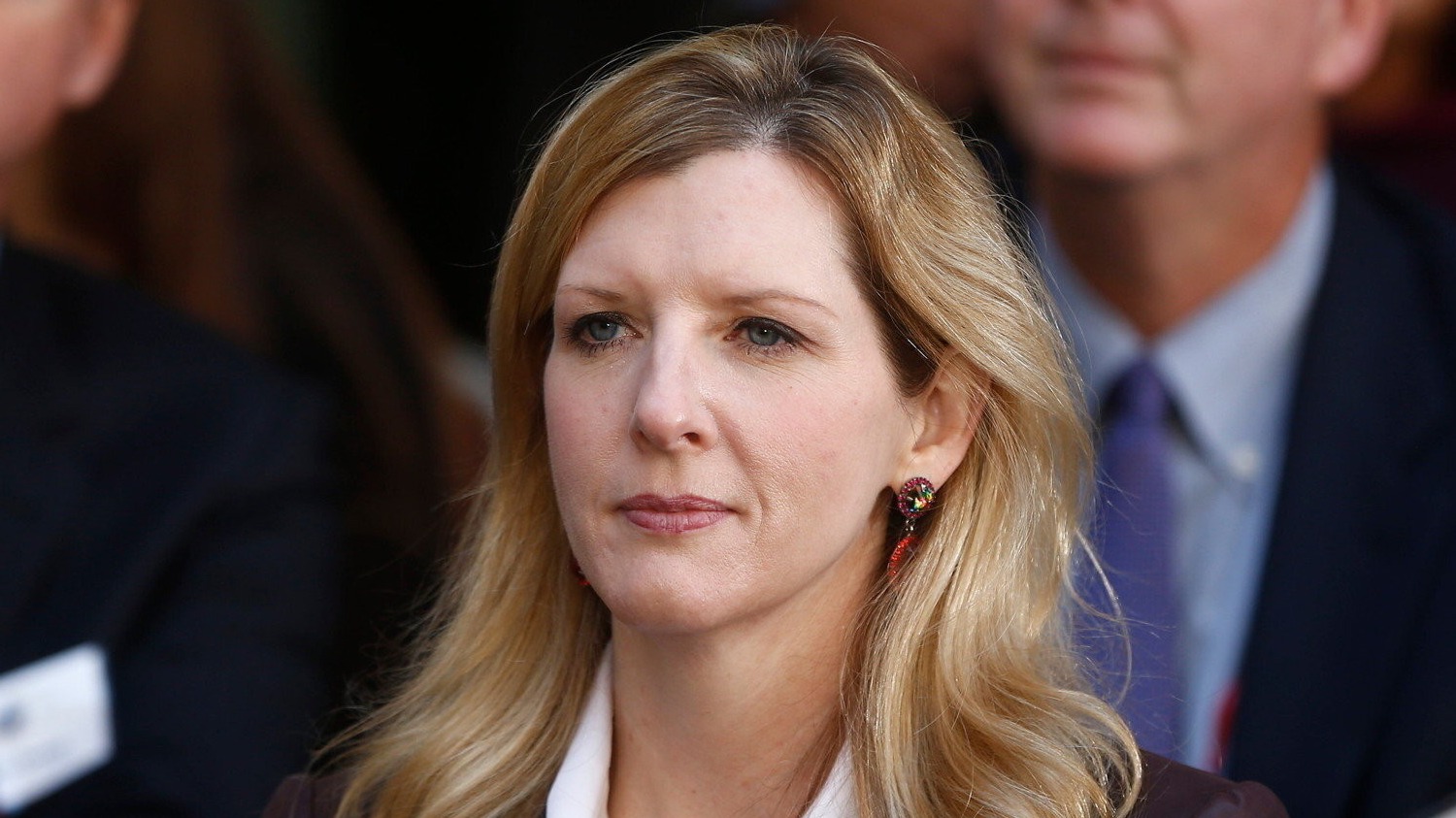 d1e00ek4ebabms.cloudfront.net image