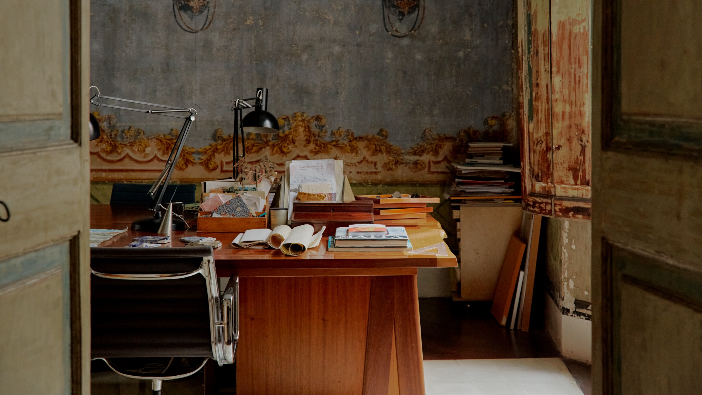The secret furniture of Enric Miralles | Financial Times