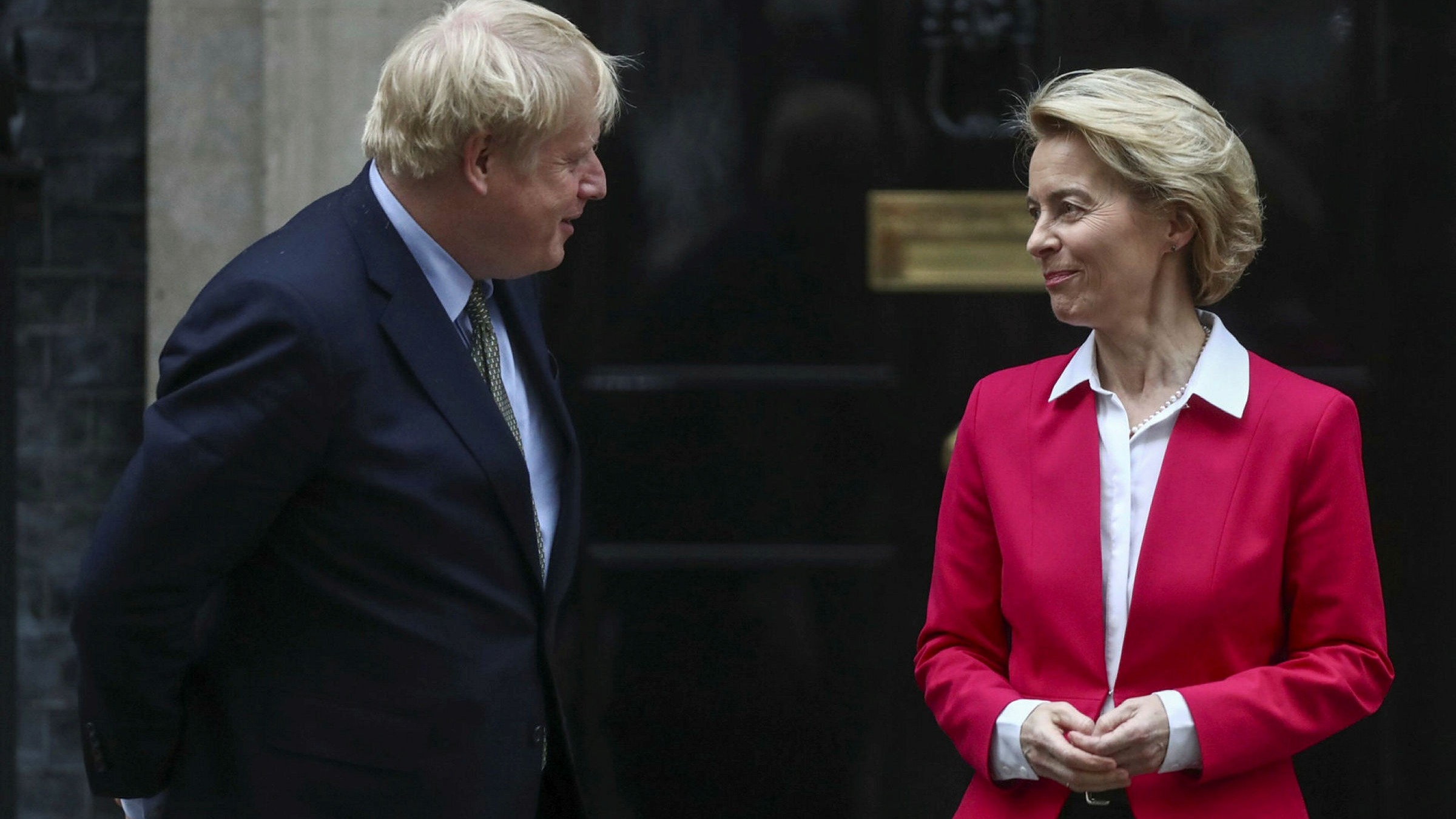 Boris Johnson and Ursula von der Leyen agree to 'intensified' trade talks |  Financial Times