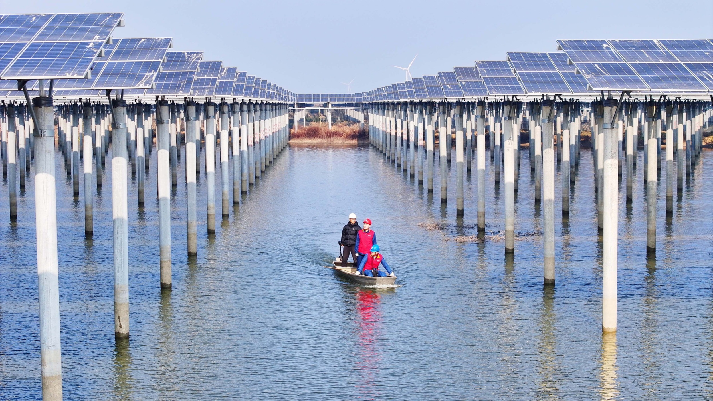 d1e00ek4ebabms.cloudfront.net image