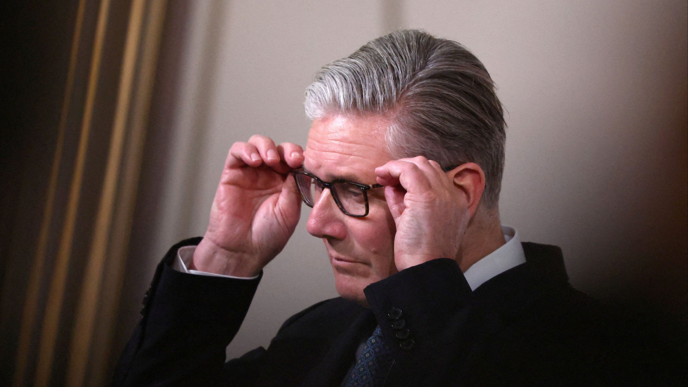 d1e00ek4ebabms.cloudfront.net image