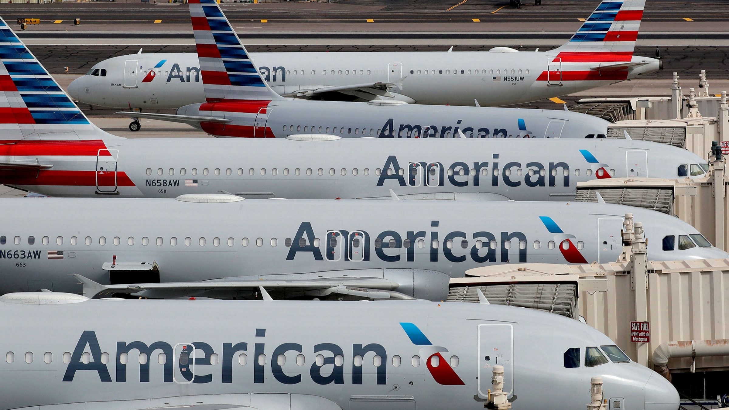 American Airlines could have over 20,000 excess employees | Financial Times