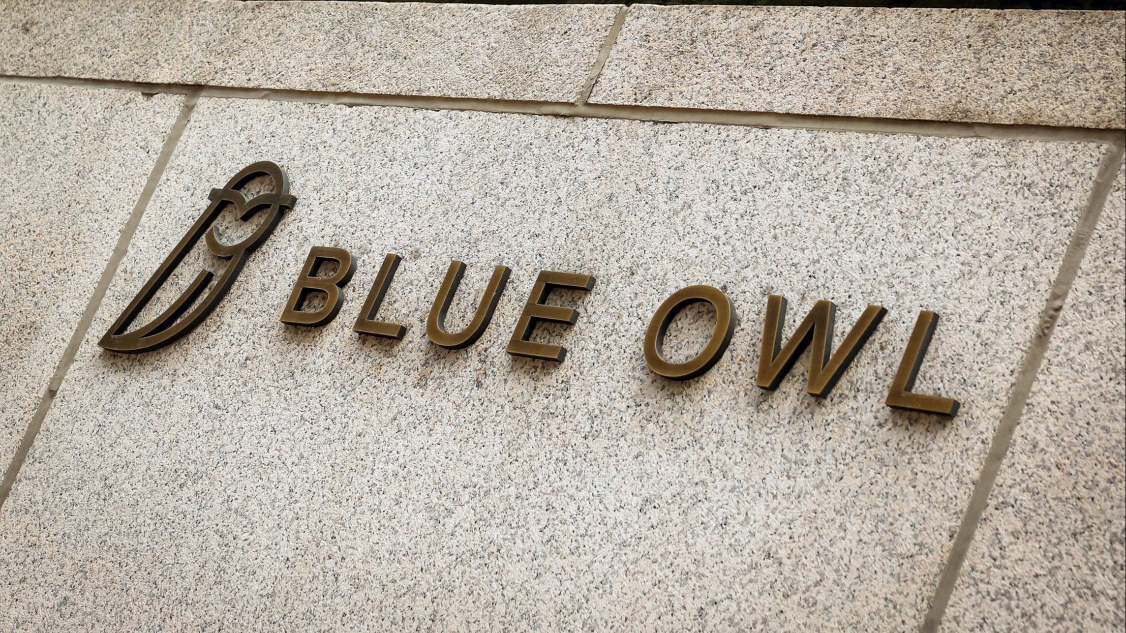 ft.com - William Clayton - Allowing 401ks to invest in private markets is a bad move at a bad time