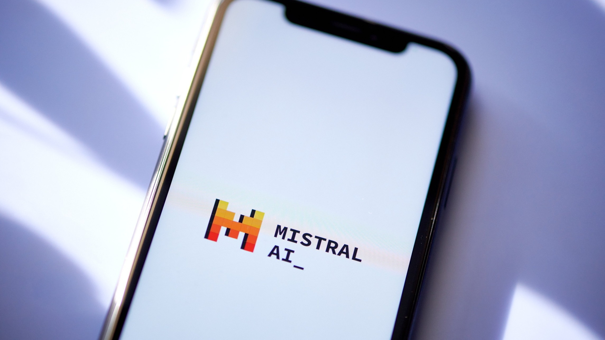 d1e00ek4ebabms.cloudfront.net image