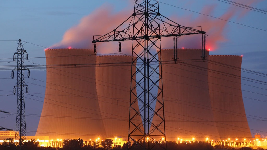 d1e00ek4ebabms.cloudfront.net image