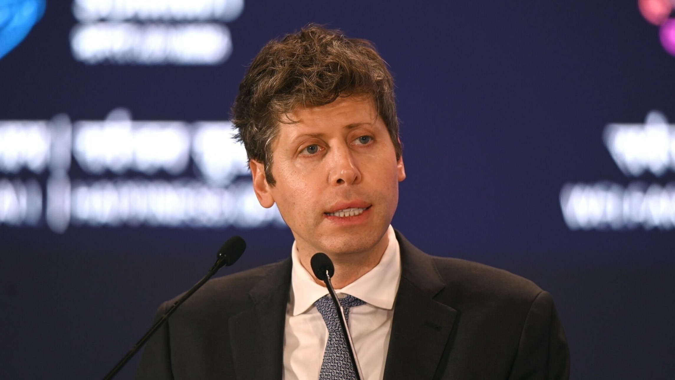 d1e00ek4ebabms.cloudfront.net image