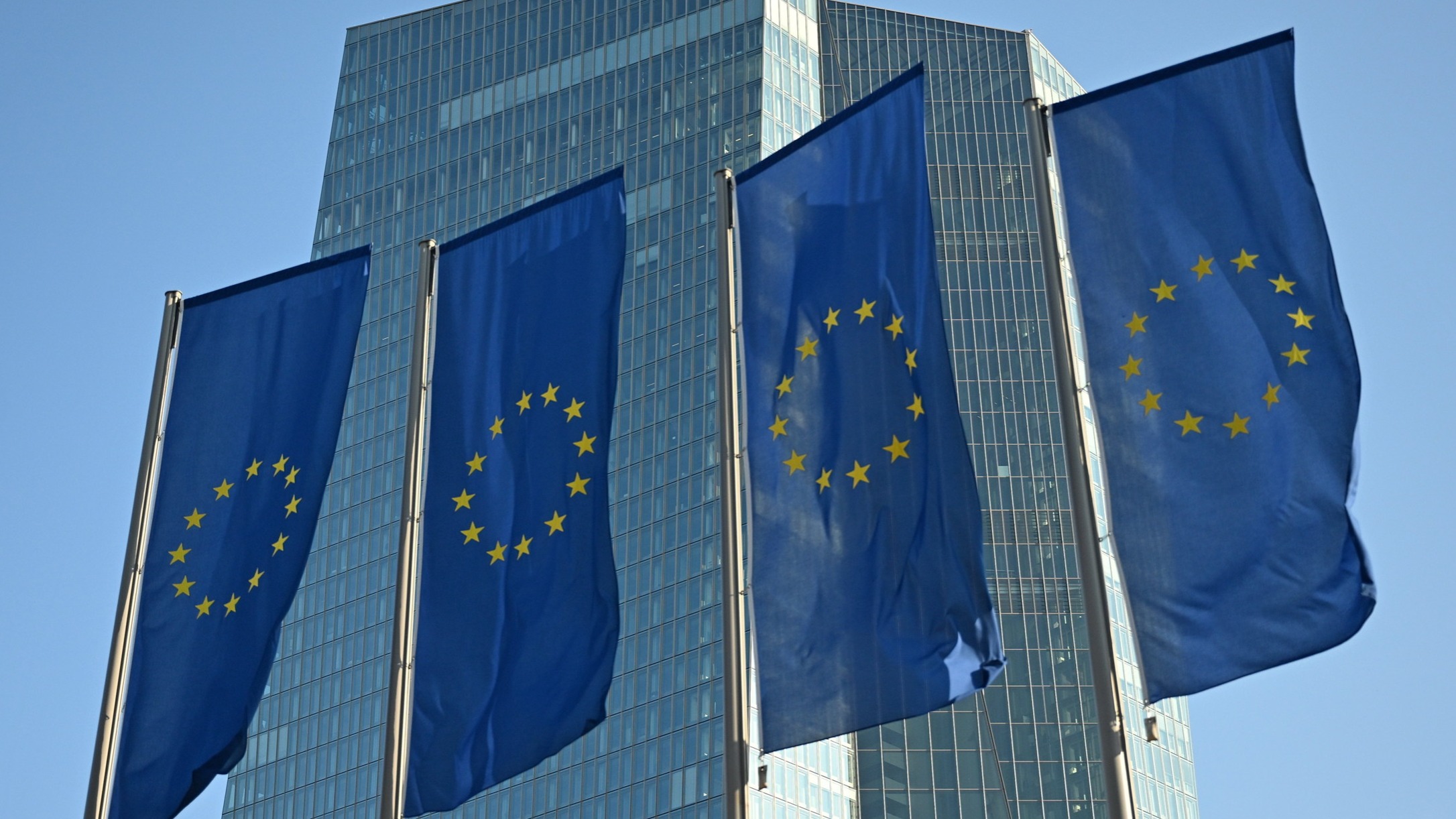 d1e00ek4ebabms.cloudfront.net image