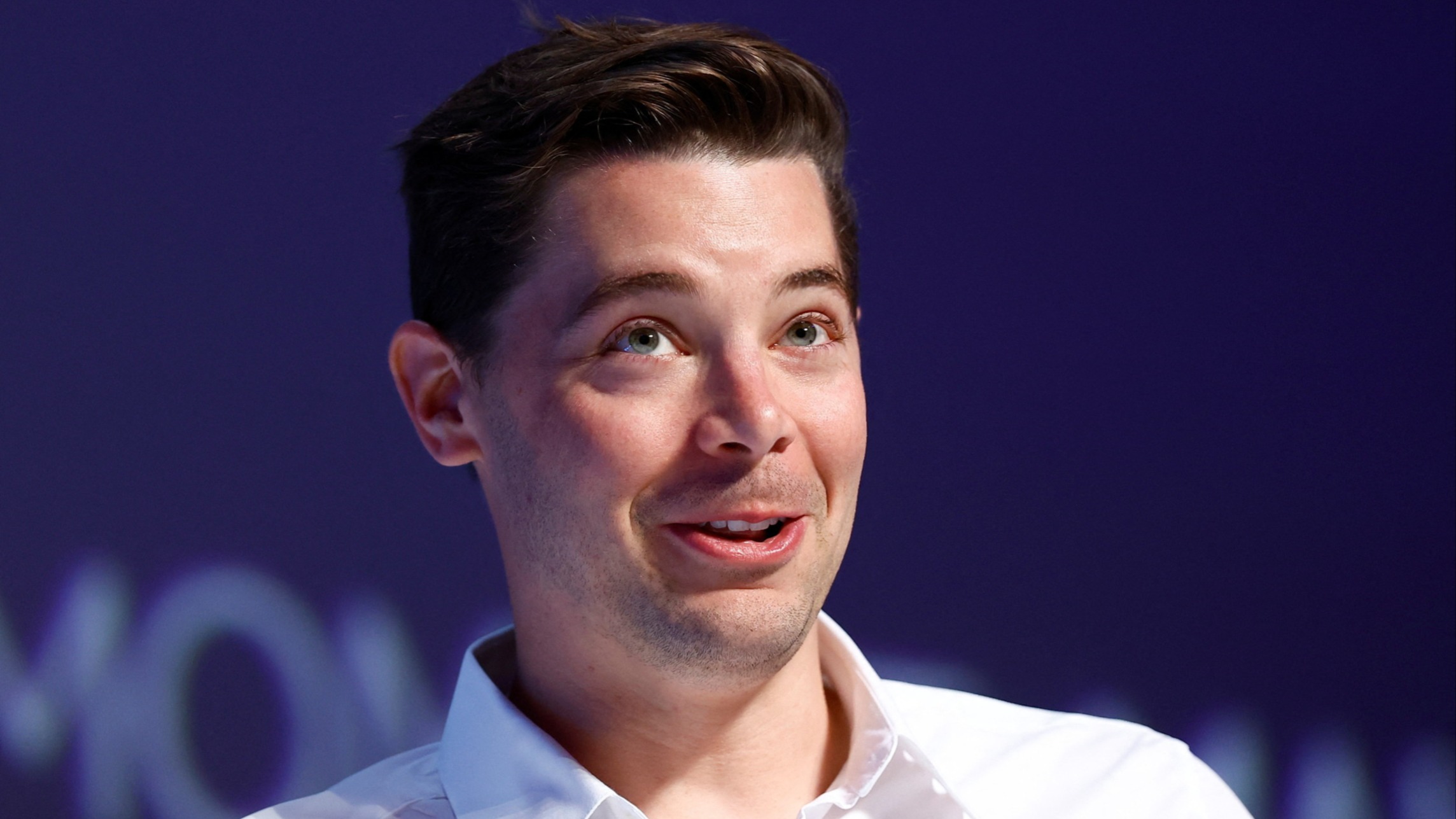 d1e00ek4ebabms.cloudfront.net image