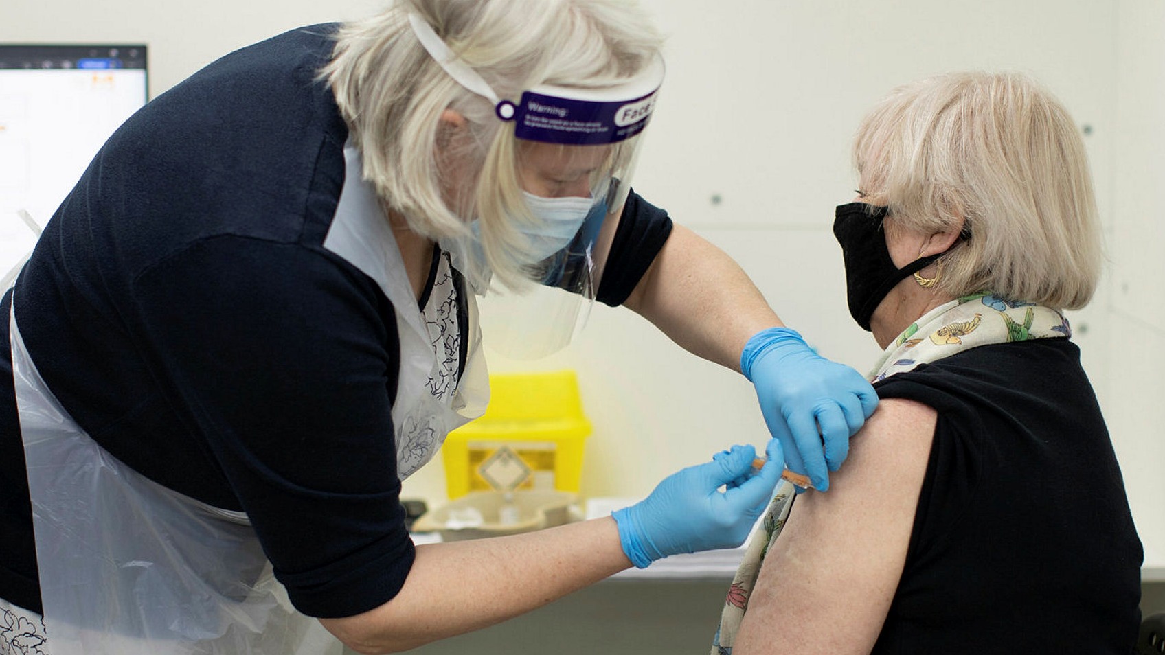 Uk Targets Early May To Vaccinate All Over 50s Against Covid 19 Financial Times