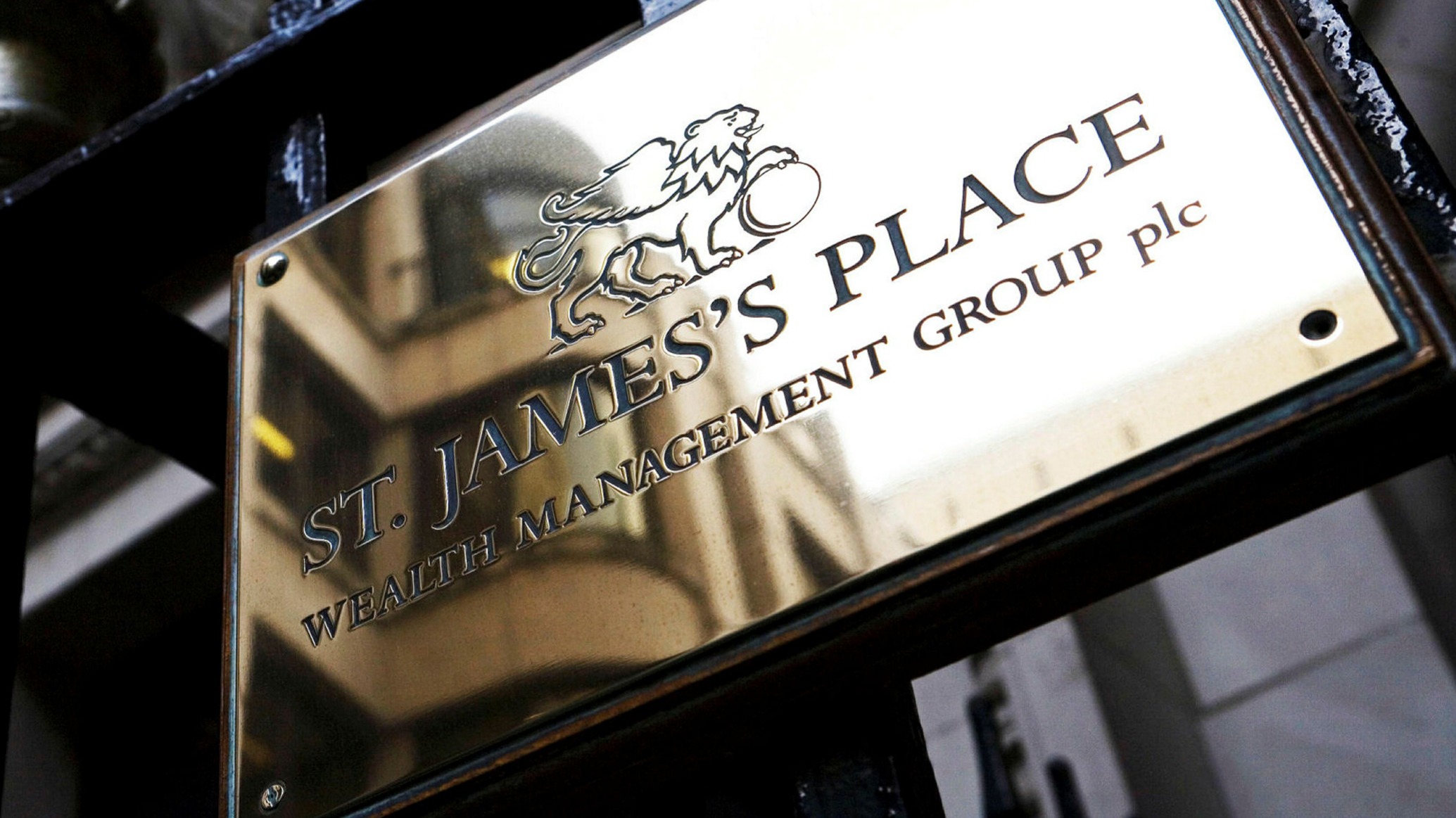 St James S Place Suffers Drop In Net Inflows In Third Quarter Financial Times