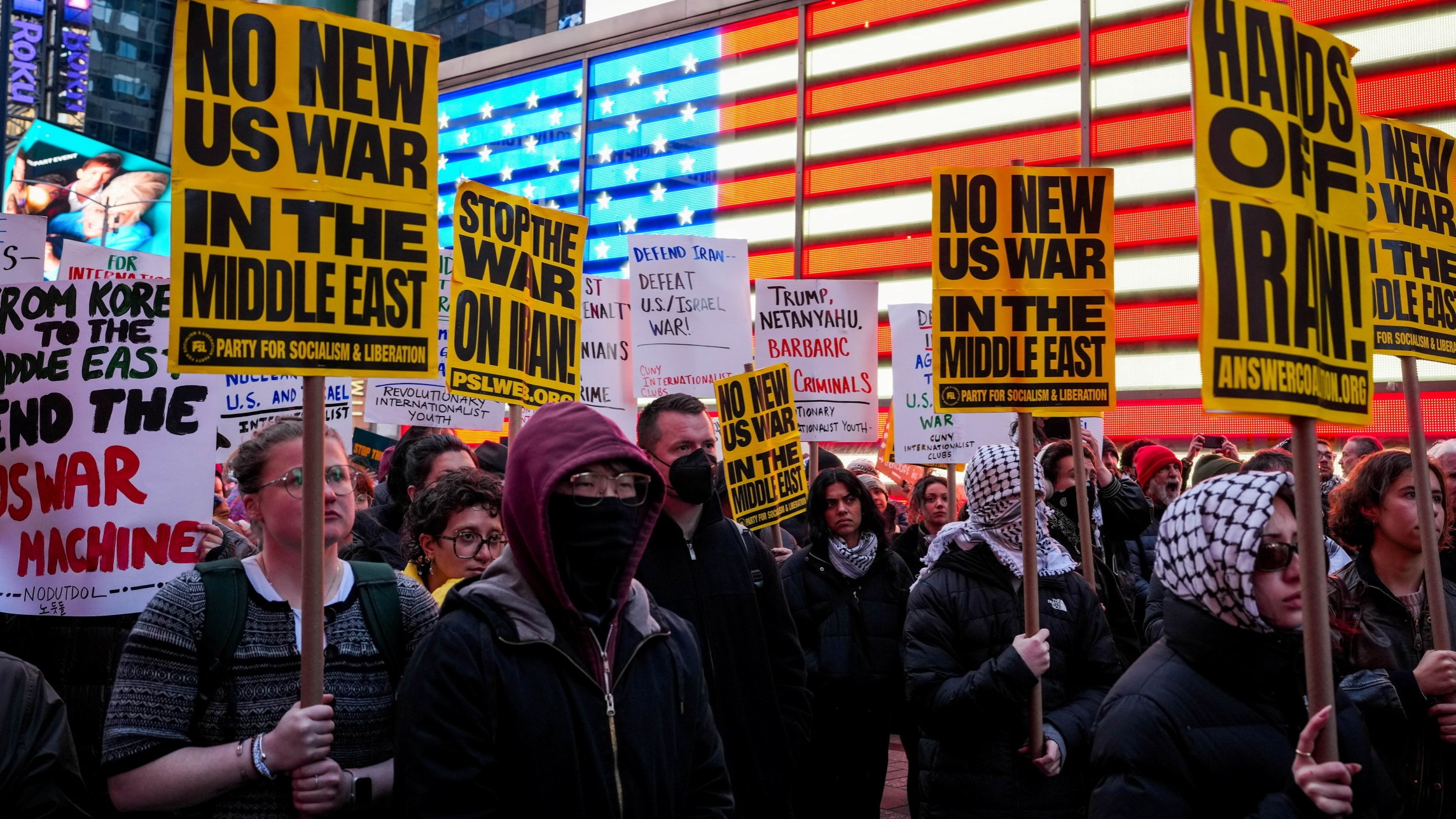 d1e00ek4ebabms.cloudfront.net image