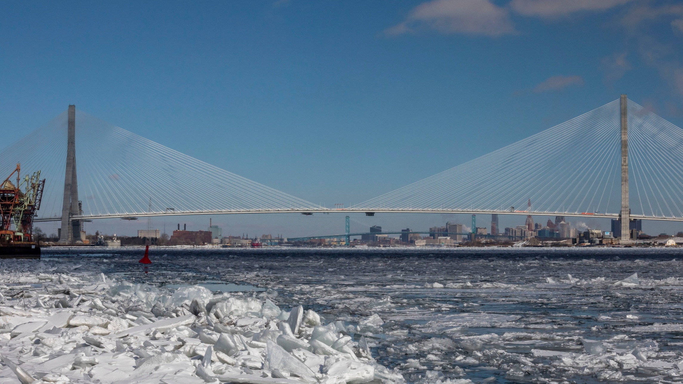 d1e00ek4ebabms.cloudfront.net image