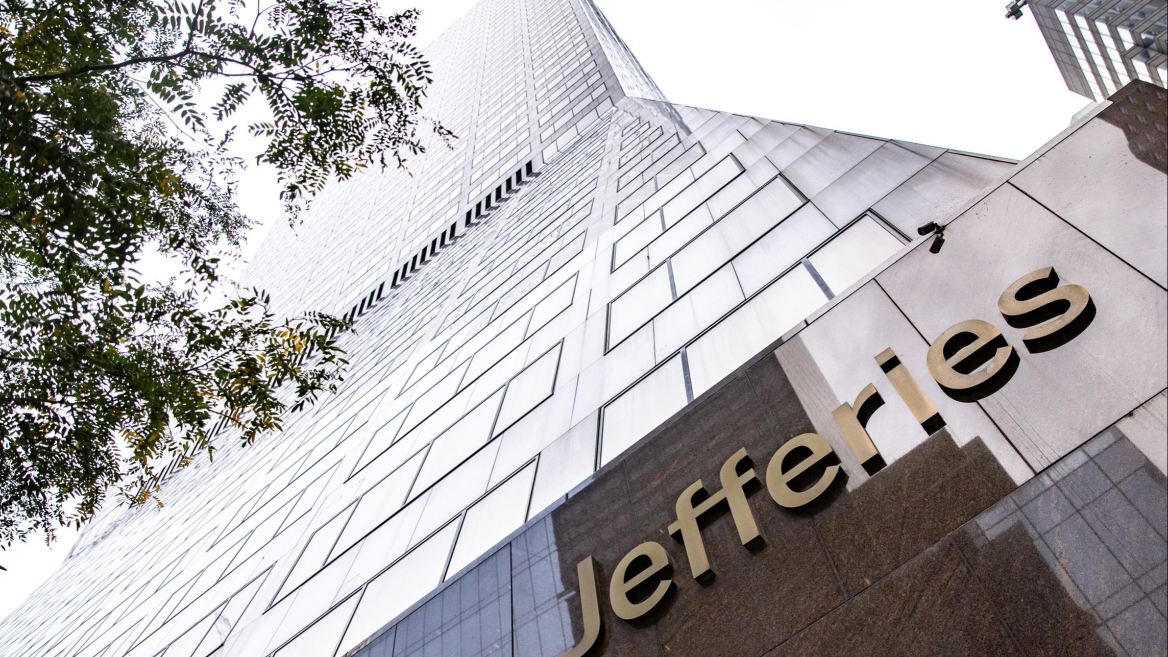 d1e00ek4ebabms.cloudfront.net image