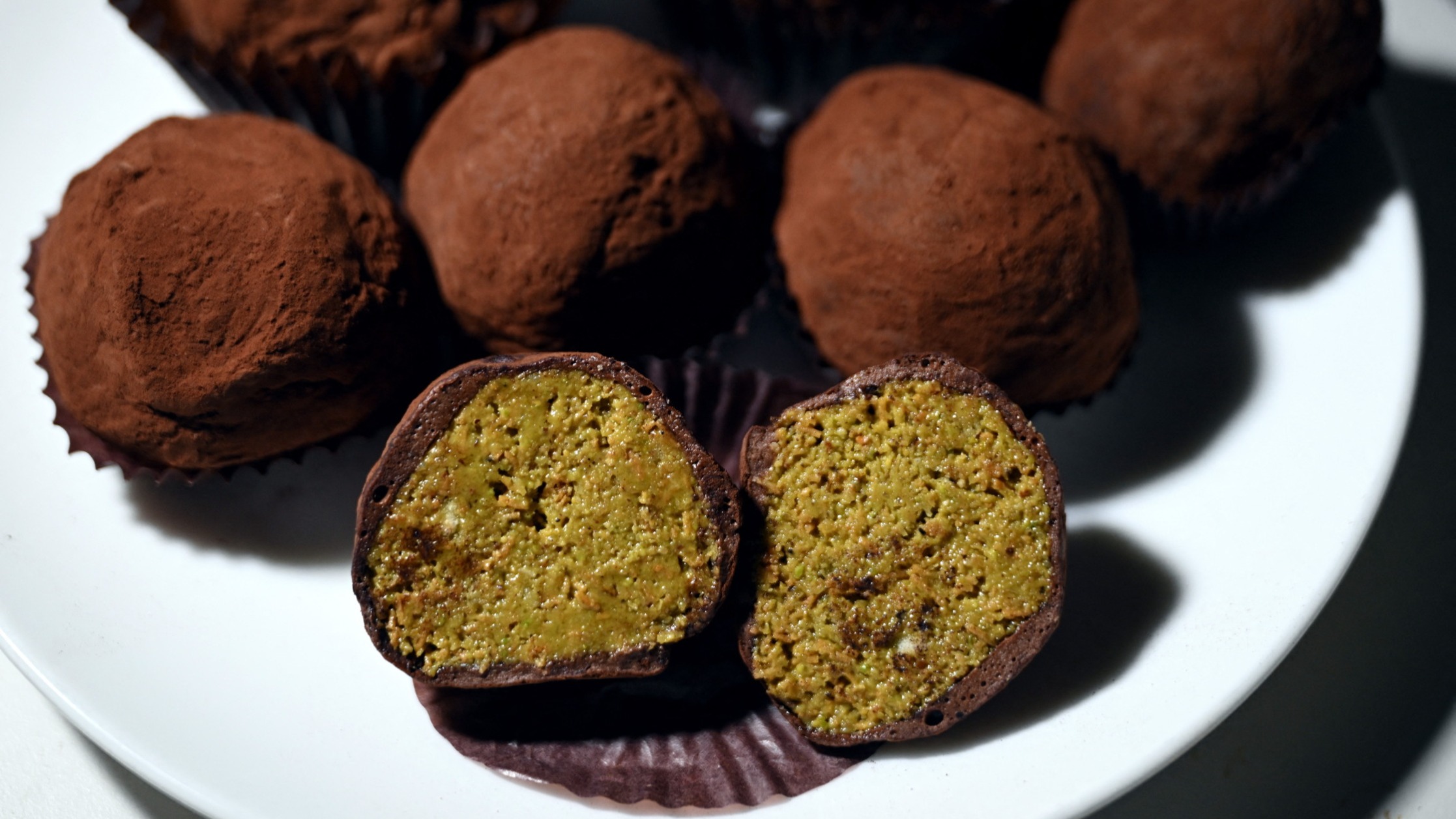 d1e00ek4ebabms.cloudfront.net image