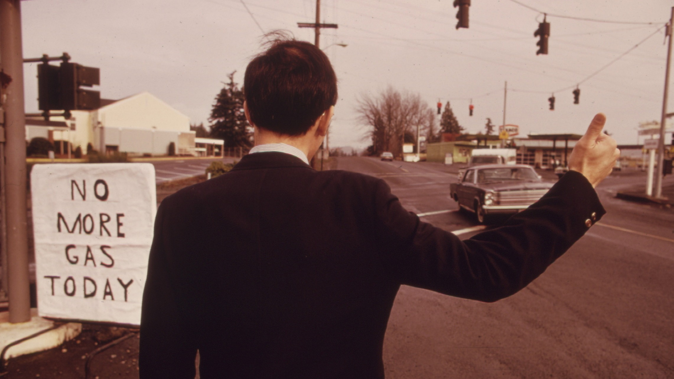 d1e00ek4ebabms.cloudfront.net image