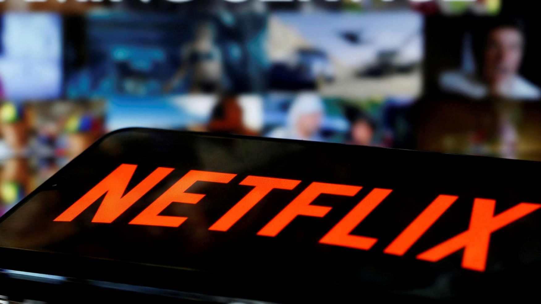 Netflix Signals Stock Buybacks To Come As Subscribers Hit 200m Financial Times