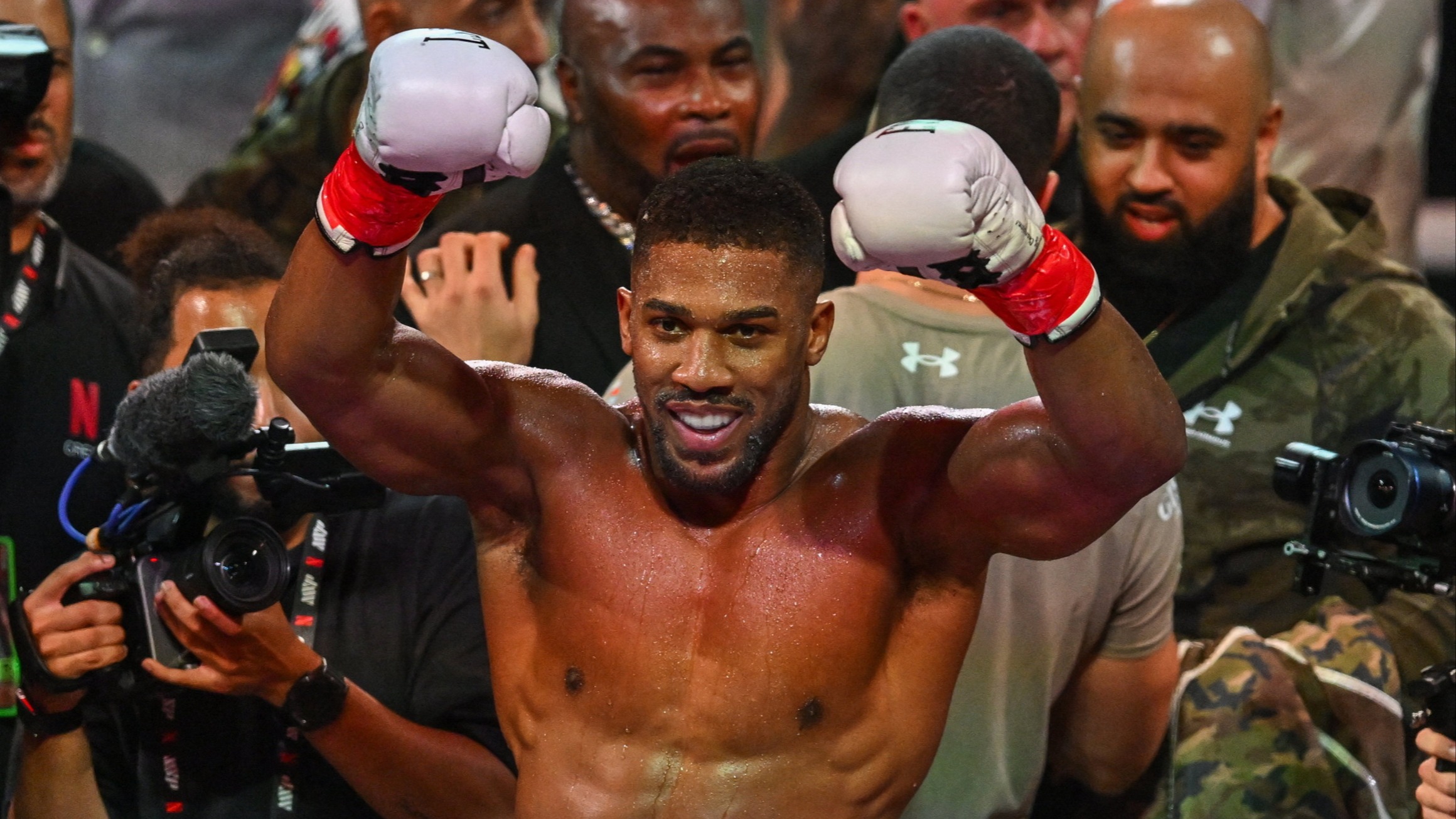 Hearn boxing and darts empire valued at over £1bn as US investor takes stake