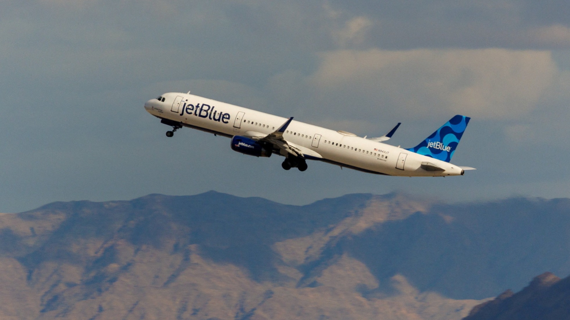 d1e00ek4ebabms.cloudfront.net image