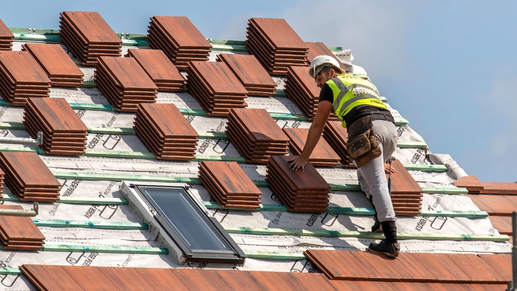 More foreign workers will be let in to fill labour market gaps | Financial  Times